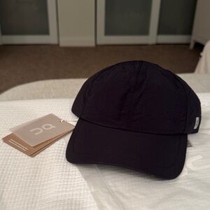 ON Cloud hat